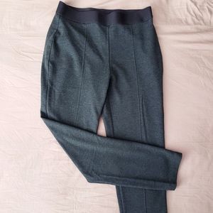 Uniqlo pull-on stretchy ankle pants